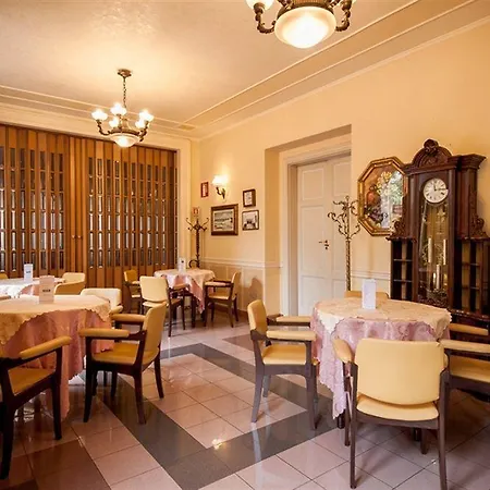 Grand Du Park Et Regina Hotel