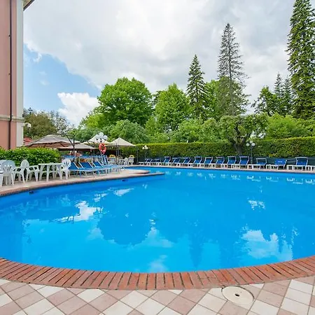 Hotel Grand Du Park Et Regina